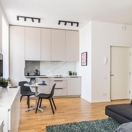 ריגה Cozy Modern Studio - Great For Short Trips מראה חיצוני תמונה