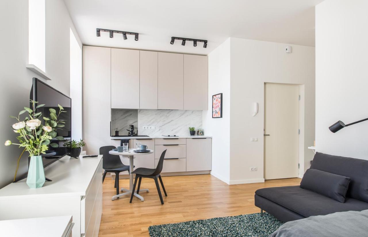 ריגה Cozy Modern Studio - Great For Short Trips מראה חיצוני תמונה