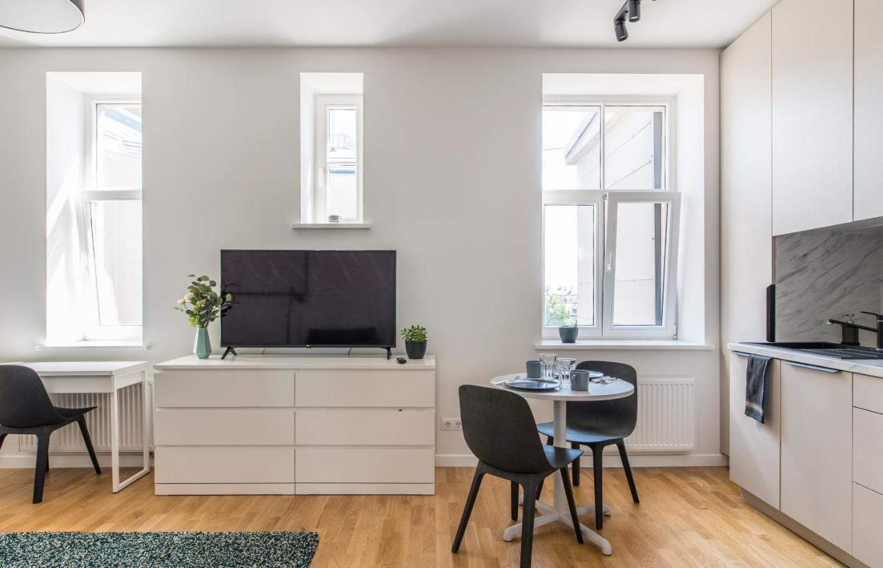 ריגה Cozy Modern Studio - Great For Short Trips מראה חיצוני תמונה
